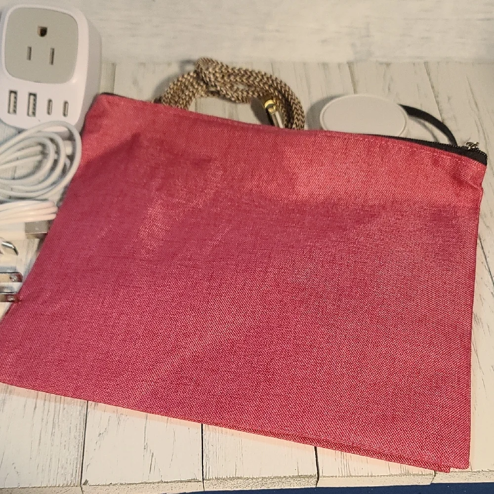 Electronics Accessory Pouch For Cables Cords Chargers NWT